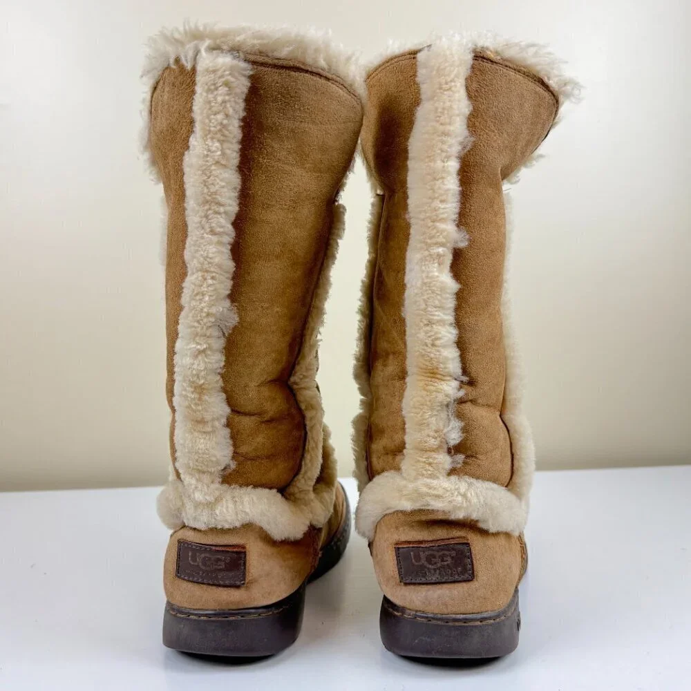 EUC UGG Katia Chestnut Waterproof Boots Style 1008030